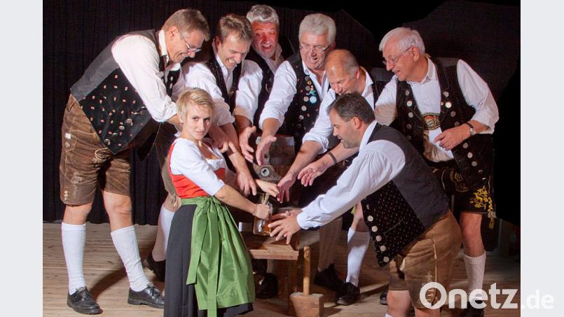 Die "Tanngrindler Musikanten" spielen auf dem Schafferhof auf. Bild: exb