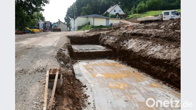 Am Hopfenhang in Amberg wird schon fleißig gebaut. Bild: Petra Hartl