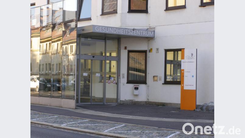 Der Haupteingang des Krankenhauses Waldsassen. Bild: pz