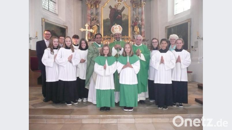 Bischof Remigiose Inchananiyil gab beim Gottesdienst einen Einblick in die katastrophale Situation in seiner Heimat nach der Hochwasserkatastrophe. Bild: amö