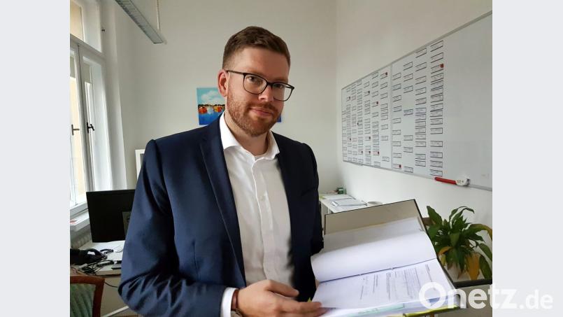 Der Regensburger Rechtsanwalt Dominik Engelhardt hat sich auf Medizin- und Versicherungsrecht spezialisiert. Aus seiner Praxis kennt er einige Fälle, in denen private Unfallversicherer versuchten, die Invaliditätsleistungen möglichst knapp zu halten. Bild: exb