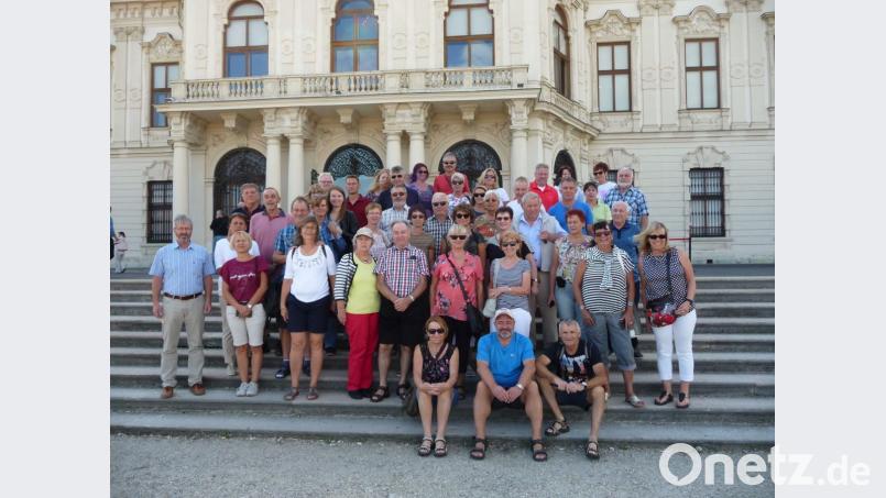 Der Reisegruppe aus Pressath gefällt es in Wien. Bild: exb