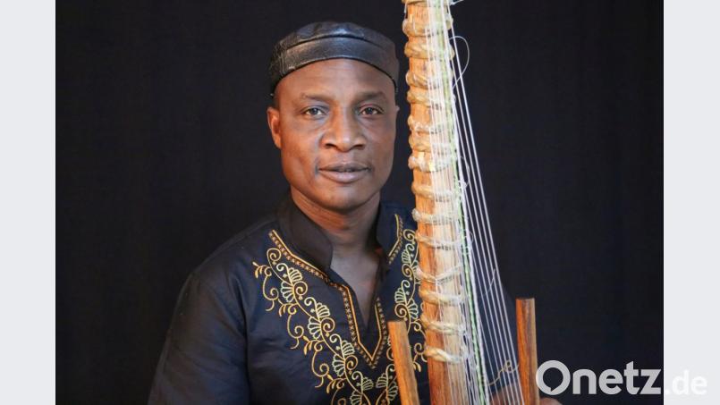 Traditionelle afrikanische Musik präsentiert Adjiri Odametey. Bild: exb