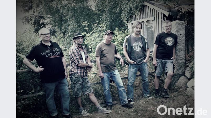 Rising Storm im Jahr 2018: Etwas reifer geworden, aber immer noch voller Tatendrang. Von links Karsten Fischer, Buutz Richtmann, Erich Forster, Stefan Puhane und Mirtl Beutler. Bild: prh