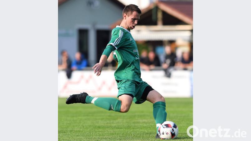 Die Favoritenrolle liegt ganz klar bei der Mannschaft von Trainer Christian Most (Bild). Deshalb wäre es eine Überraschung, wenn der Tabellenvorletzte SSV Paulsdorf beim FC Wernberg etwas holen würde. Bild: Büttner