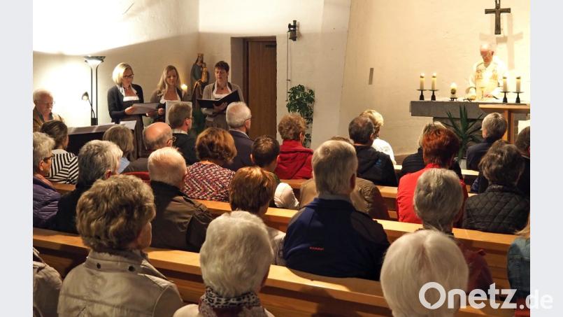Die Gruppe Triangel aus Waldthurn mit Organisten Georg Schmidbauer gestaltet den feierlichen Bruder-Klaus-Gottesdienst musikalisch. Bild: fvo