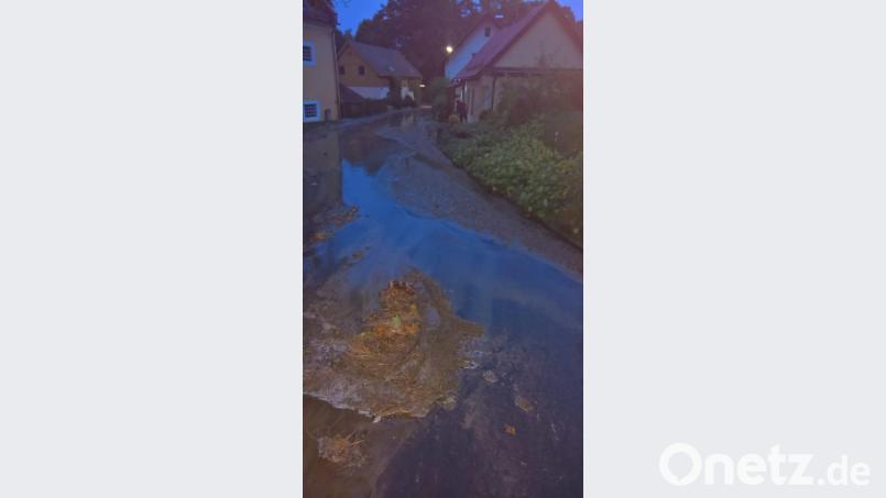 Schlammmassen nach dem Unwetter in Ottengrün. Bild: exb