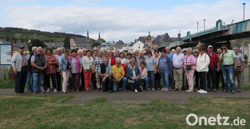 Das tolles Programm sorgt für eine hervorragende Stimmung bei der BRK-Reisegruppe. Diesmal ging es an die Mosel. Bild: hä