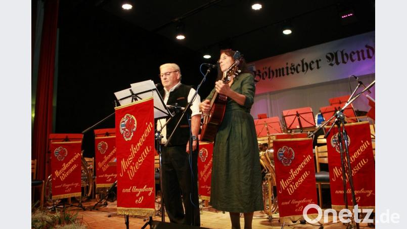 Franz Danhauser und Monika Kunz bilden das Neualbenreuther Zwio. Bild: wro