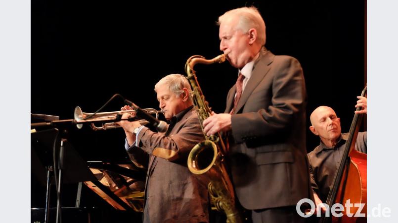 Dusko Goykovich (Trompete) und Scott Hamilton (Tenorsax) gastieren am Freitag, 6. April (20 Uhr), im „Bistrot Paris“ (Sebastianstraße 2, Weiden). Unterstützt werden sie von Bernhard Pichl (Klavier), Rudi Engel (Kontrabass) und Michael Keul (Schlagzeug). Bild: lr