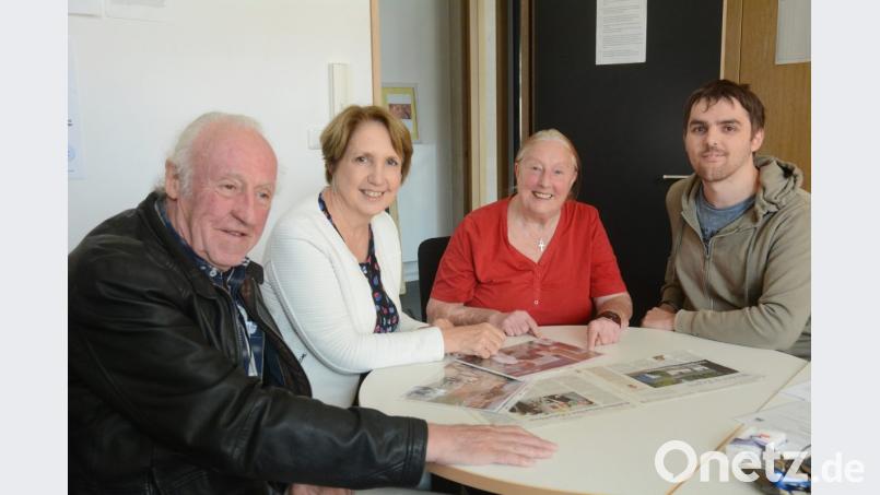 Politik und Ehrenamt sucht nach Lösungen bei Obdach- und Wohnungslosigkeit. Vertrauen aufbauen, Mut fördern und Lösungsansätze aufzeigen seien wichtige Eckpunkte, meinen Walter Fentzke, Annette Karl, Ursula Barrois und Stefan Ries (von links) Bild: Gabi Schönberger