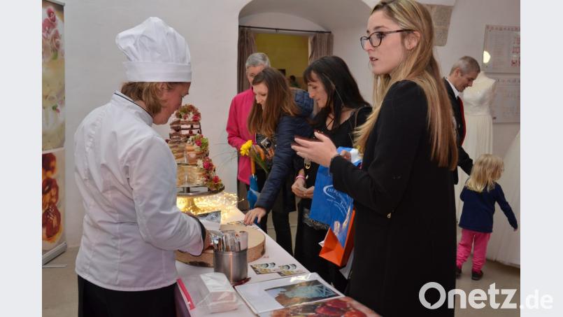 Bei der Hochzeitsmesse im Schloss Friedrichsburg ist alles rund ums Thema &quot;Heiraten&quot; zu erfahren. Bild: dob