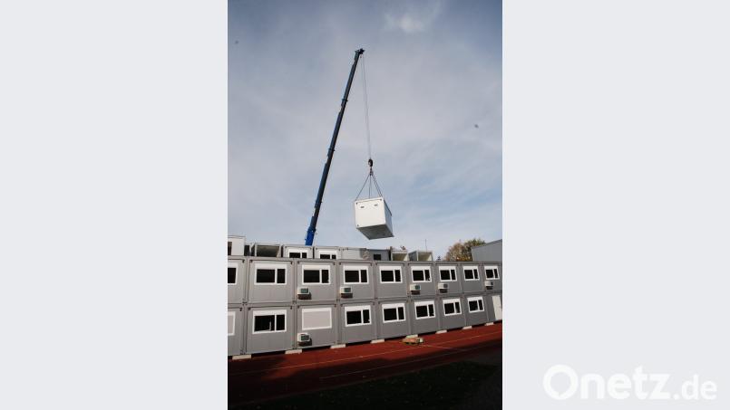 Container-Provisorium für 19 Realschulklassen. Bild: Andreas Royer