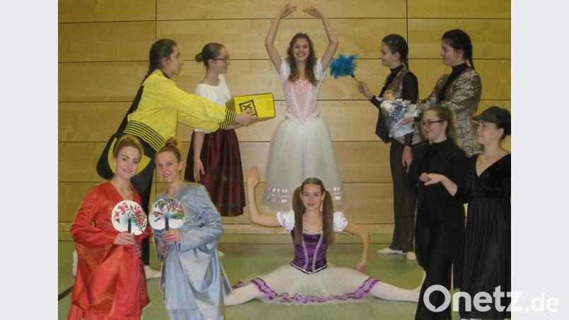 Eine Ballettaufführung in herrlichen Kostümen erwartet die Besucher am Sonntag, 7. Oktober. Bild: exb