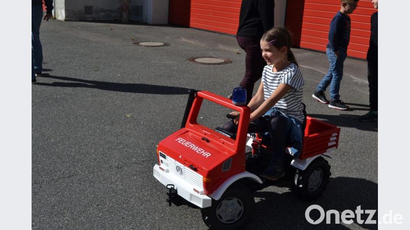 14 Kinder sind seit Samstag Mitglieder der Neustädter &quot;Fire-Kids&quot; Bild: dse