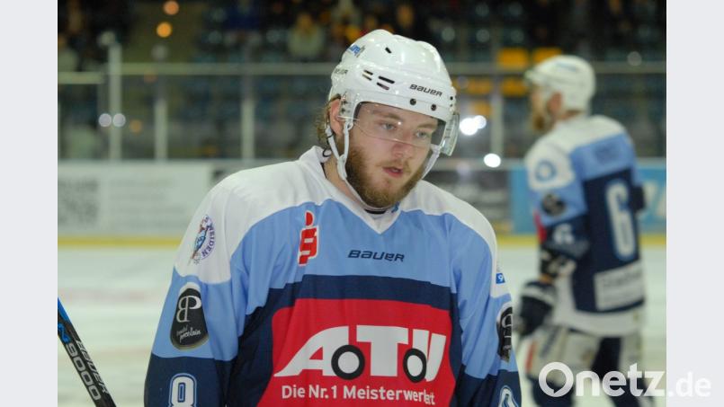 Die Blue Devils empfangen am Mittwoch den EV Regensburg zum Oberpfalzderby. Nicht dabei ist Lukas Zellner, den wegen einer Knieverletzung eine längere Pause droht. Bild: Rudi Gebert