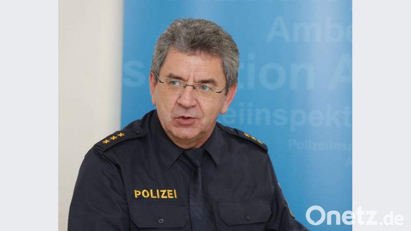 Der Leiter der Polizeiinspektion Amberg, Robert Hausmann, wechselt nach Regensburg ins Polizeipräsidium. Bild: Wolfgang Steinbacher