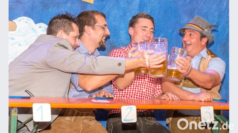 Die vier Kanidaten: v.l. Andreas Pöll, Christopher Planek, Matthias Bauer und Ermin Bosnjak. Bild: Kunz