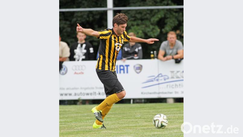 Christoph Dumler erzielte beide Kulmainer Tore per Foulelfmeter. Bild: Eger, Armin