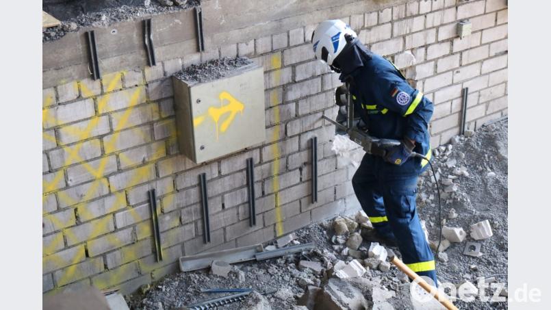 THW übt Großeinsatz Bild: exb