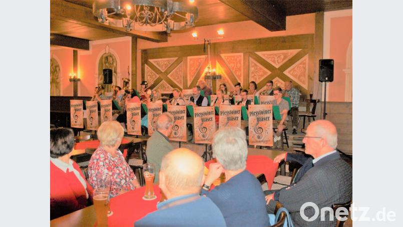 Der fünfte &quot;Böhmische Abend&quot; mit den &quot;Pleystoiner Bläsern&quot; kommt bei den Zuhörern wieder sehr gut an. Bild: tu