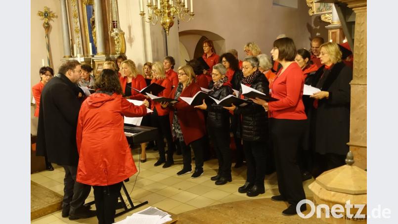 Der Gospelchor Voices ofJoy in Aktion. Bild: cog