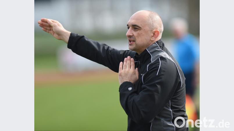 Wolfgang Stier (Trainer 1. FC Schwarzenfeld) Bild: Alfred Schwarzmeier