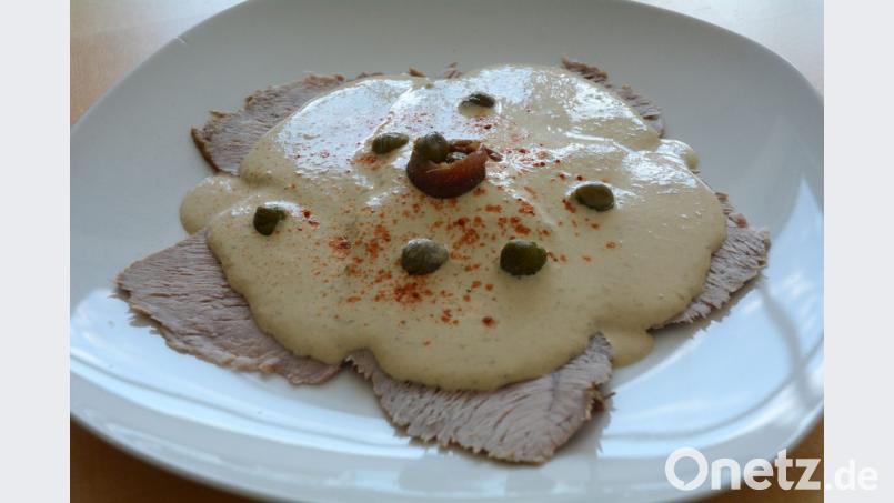 Die klassische Vorspeise „Vitello Tonnato“ aus Italien weckt Urlaubsgefühle. Bild: Gabriele Schönberger