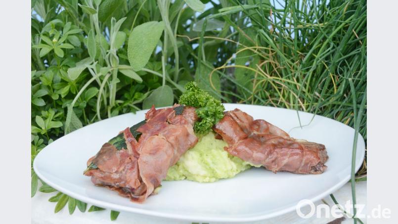 Unter dem Parmaschinken versteckt sich zarte Kalbsleber. Bild: Bild: Gabi Schönberger