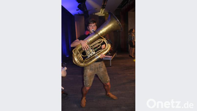 Verstärkung im Hintergrund... Bild: wec