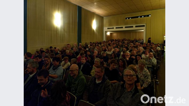 Propenvoll war das Kino am Samstag gefüllt. Bild: tr