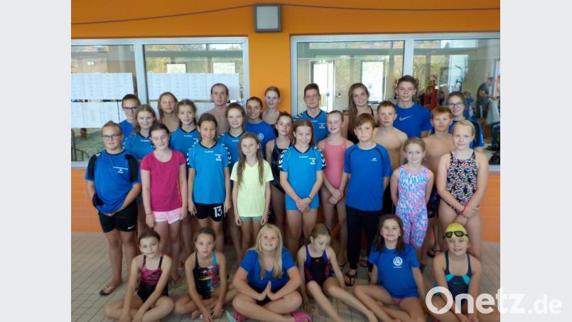 Dank vieler persönlicher Bestzeiten reicht es für das knapp 30-köpfige Aufgebot des SV 08 Auerbach beim Cabriosol-Cup in Pegnitz zu etlichen Podestplätzen. Bild: exb