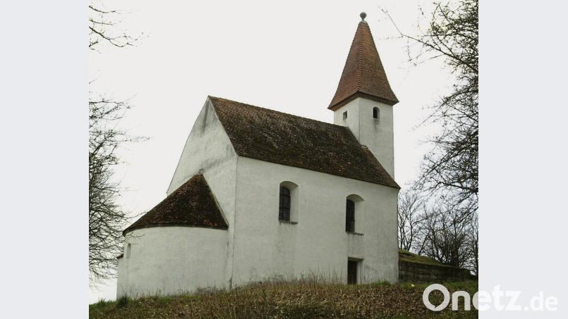 St. Joseph in Niederärndt ist im Baustil eine einfache und in der Innenausstattung schlichte Kirche geblieben: Bis heute kann man hier die Atmosphäre der Romanik atmen. Bild: exb