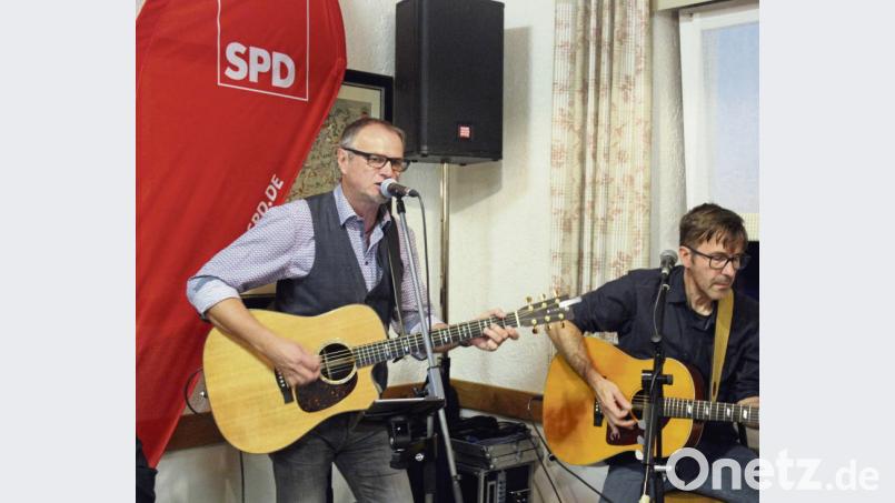 Auch die musikalische Unterhaltung fehlt beim Wahlkampfabschluss der SPD nicht. Bild: stg