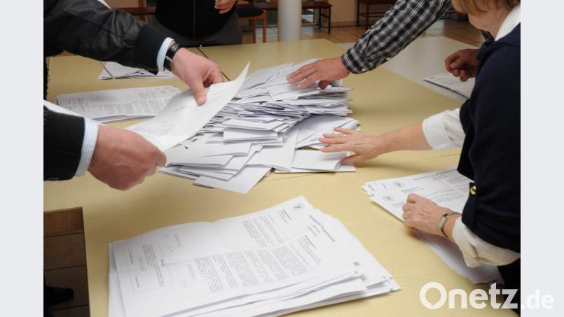 Die AfD fordert ihre Anhänger auf, beim Auszählen dabei zu sein. Bild: Stephan Huber