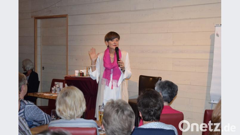 Als Fastentrainerin und Homöopathin hat Susanne Flintsch eine große Fangemeinde. Ihr Tipps helfen, gesund über den Winter zu kommen. Bild: bnr