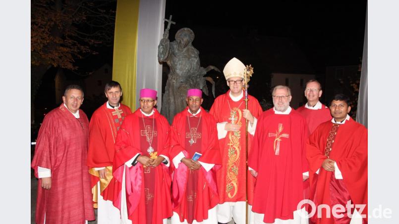 Nach dem Pontikifalamt am Pater-Liberat-Weiß-Brunnen. Bild: kro