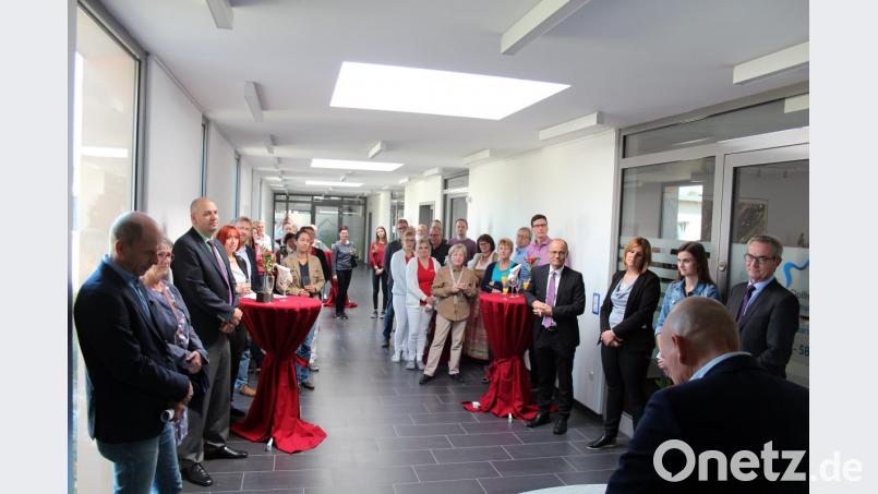 Zehn Jahre Ärztezentrum Kemnath sind ein Grund zum Feiern. Bild: stg