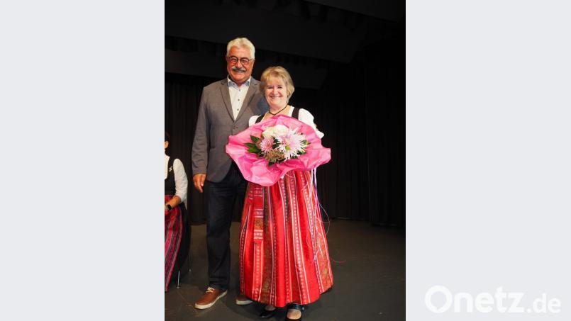 Bürgermeister und Gabi Fröhlich. Bild: krb