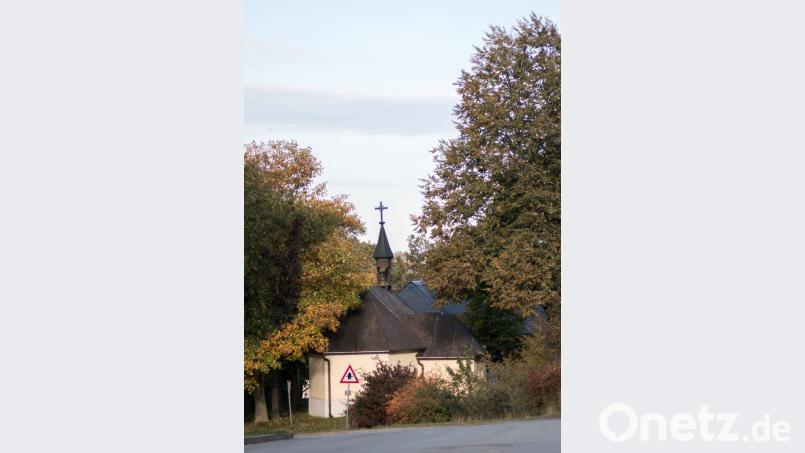 Die Kapelle in Ellenfeld soll für 26000 Euro saniert werden, beschloss der Bärnauer Stadtrat. Bild: dtr