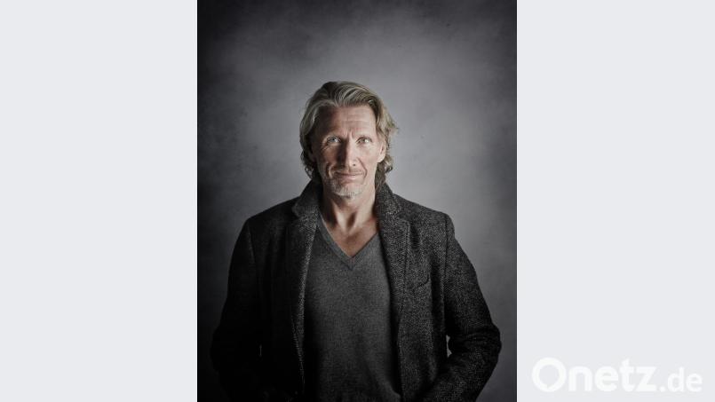 Uli Masuth, der &quot;Boshaftigkeiten-Plauderer&quot; gastiert mit seinem aktuellen Programm &quot;Mein Leben als Ich&quot; am Samstag auf der Kleinkunstbühne der Futura. Bild: exb