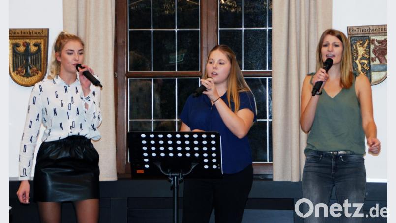 Lea Dietl, Jennifer Bäuml, Eva-Maria Linkl. Bild: zch
