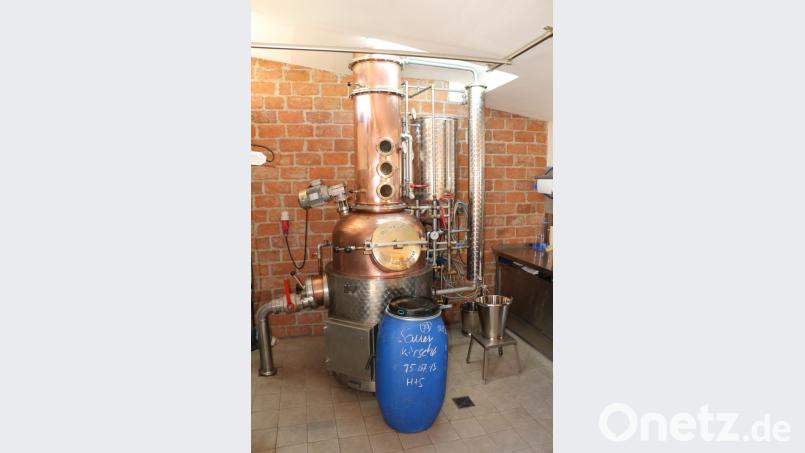 Familie Pühl hat in eine Profianlage investiert, mit Rührwerk, Kathalysator und weiteren Einstellmöglichkeiten. Bild: rpp