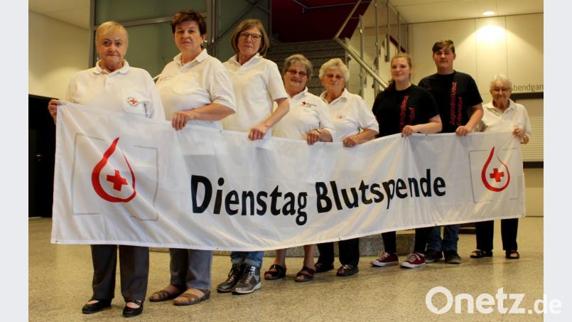 Das Blutspendeteam um Anneliese Huhnke (rechts) freut sich schon auf den kommenden Dienstag. Ab 15.30 Uhr geht es los. Bild: njn