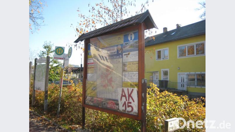 Die Schindeln auf diesem Dacherl haben mit der dialektalen Redewendung nichts gemein. Bild: slu