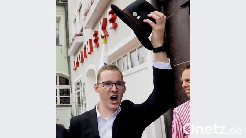 Einpeitscher Jakob Jobst: Der zweite Kirwabursch sorgte für Stimmung. Bild: Hirsch