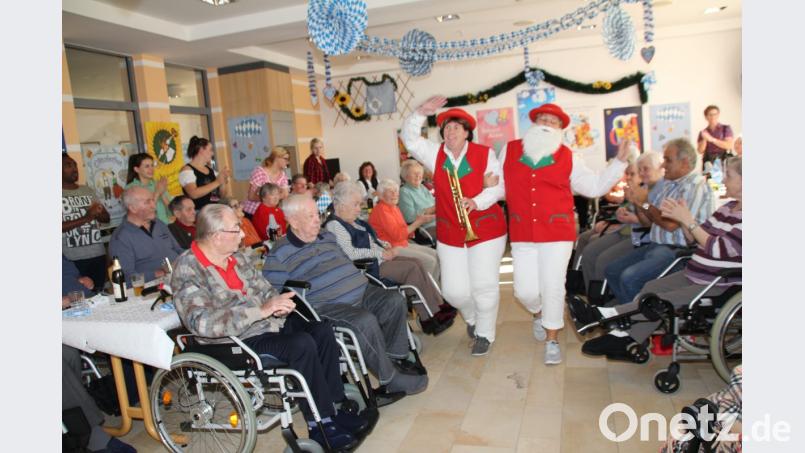 Dire Wildecker Herzbuben brachten Stimmung in die Bude Bild: frd