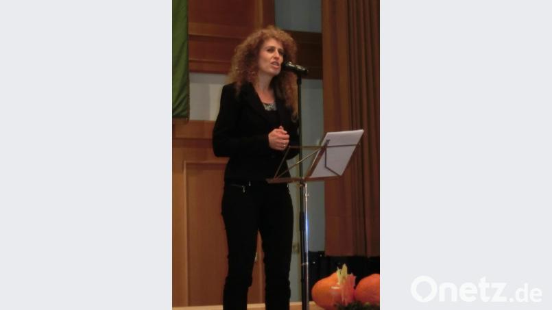 Geradezu stürmischen Applaus erntete Jana Müller für ihre einfühlsame Solo-Darbietung „Mondlicht-Memory“ aus dem Musical „Cats“. Bild: u