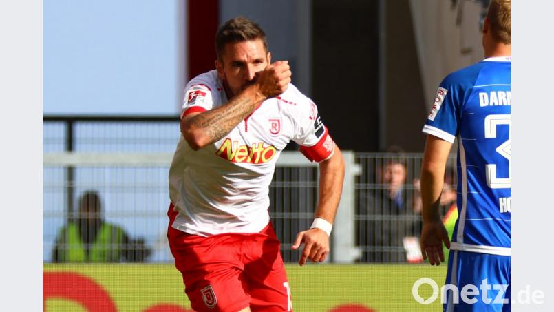 Marco Gruettner jubelt nach dem 1:1 Ausgleich gegen Darmstadt. Bild: Jahn Regensburg