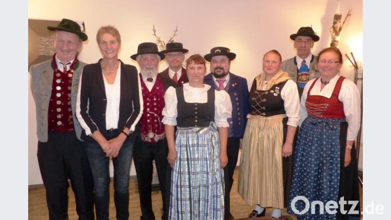 In Kastl hat das Trachtengebiet West eine neue Führungsriege gewählt. Bild: jp